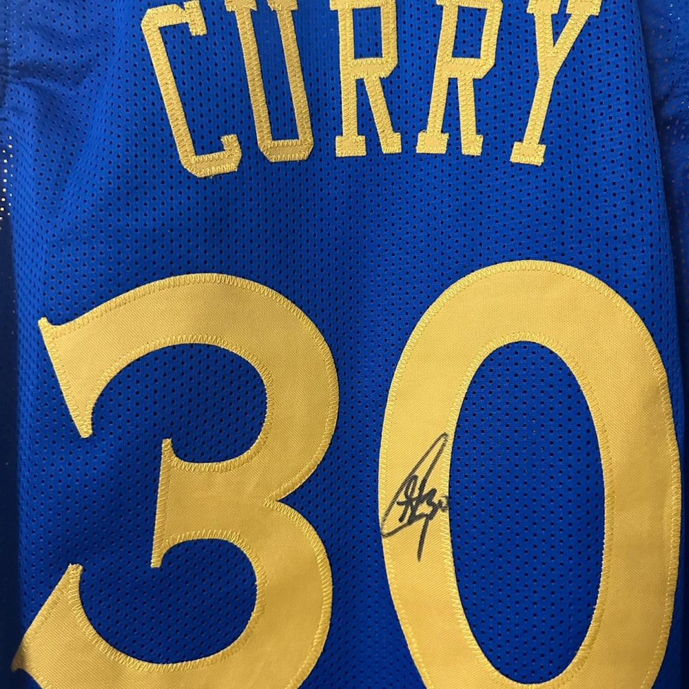 Stephen Curry autographed jersey PAAS Warriors